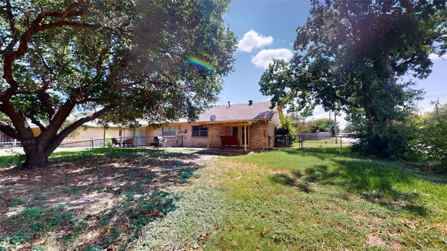 $1,200 | 2401 Cornell Drive, College Station, TX 77840