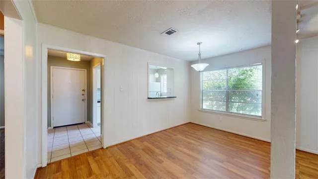 $1,200 | 2401 Cornell Drive, College Station, TX 77840