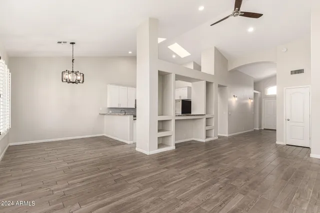 $710,000 | 3334 North 42nd Street, Phoenix, AZ 85018