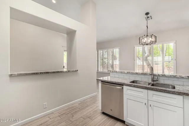 $710,000 | 3334 North 42nd Street, Phoenix, AZ 85018