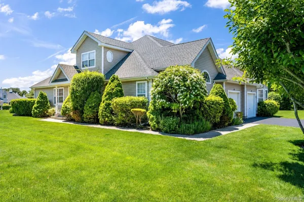 $675,000 | 174 Adele Court, Riverhead, NY 11901