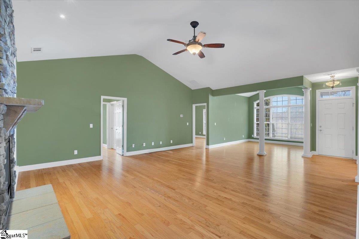 1122 Syracuse Road Easley, SC 29642 - Photo 8 of 36