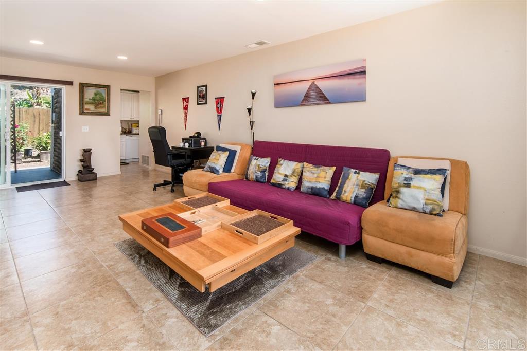 4584 Sunrise Ridge Oceanside, CA 92056 - Photo 3 of 15