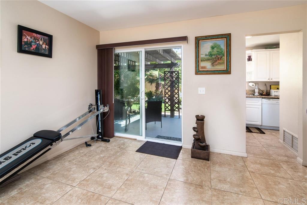 4584 Sunrise Ridge Oceanside, CA 92056 - Photo 5 of 15