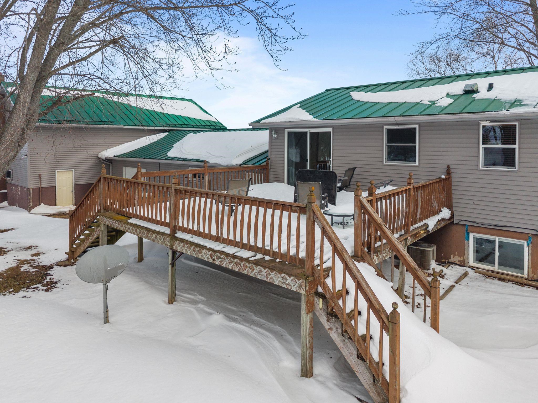 N4907 Lower Road New London, WI 54961 - Photo 16 of 63