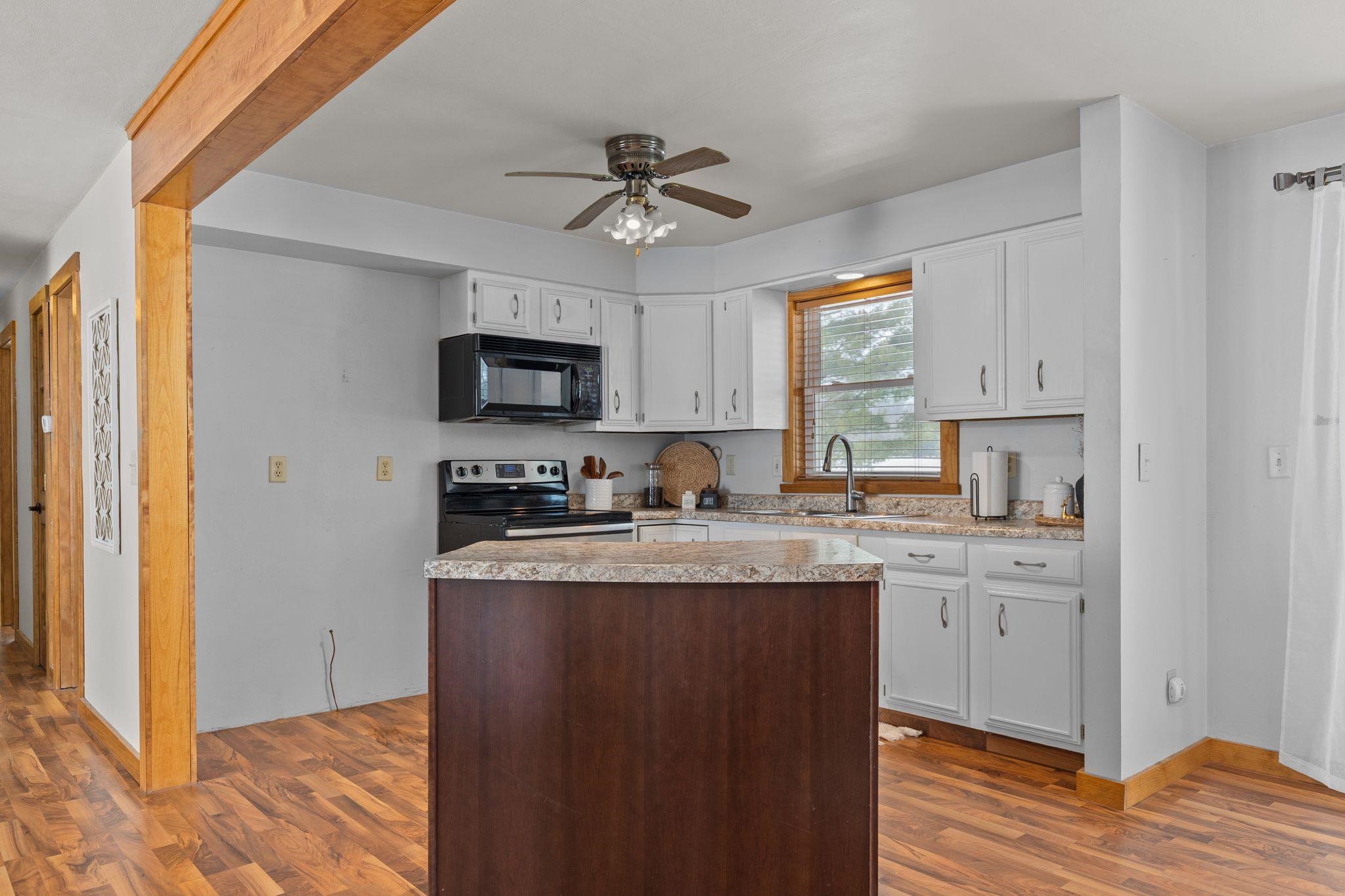 N4907 Lower Road New London, WI 54961 - Photo 24 of 63