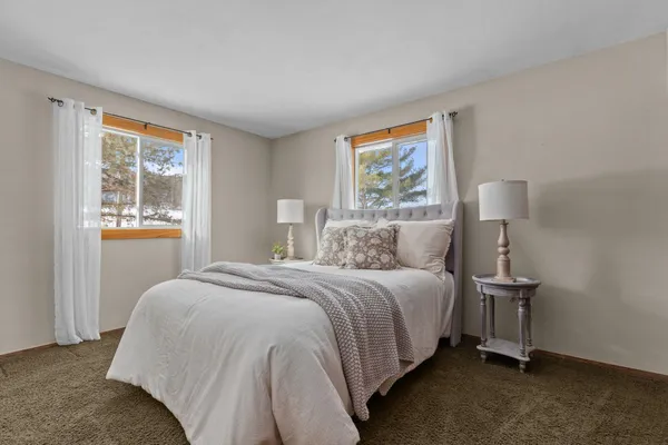 $395,000 | N4907 Lower Road, New London, WI 54961