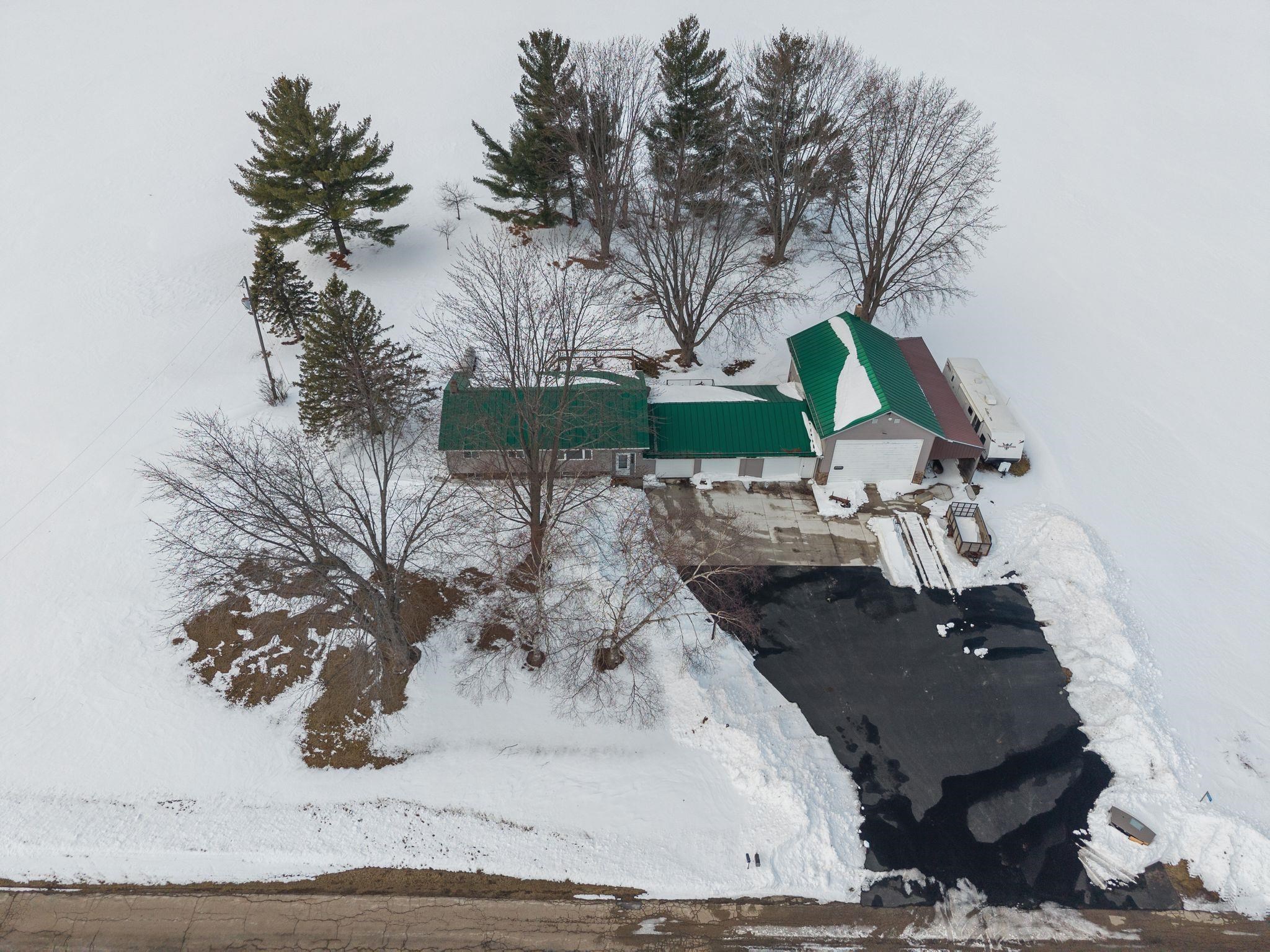 N4907 Lower Road New London, WI 54961 - Photo 56 of 63