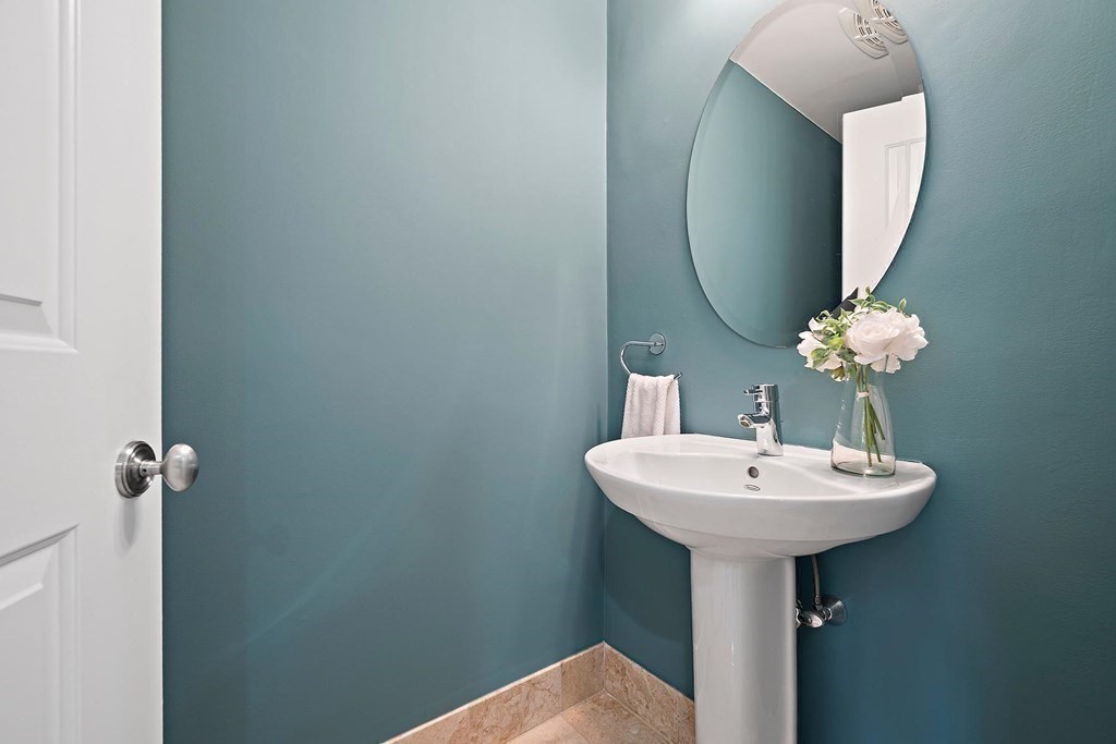 771 Heath Street, Unit 771 Brookline, MA 02467 - Photo 13 of 42