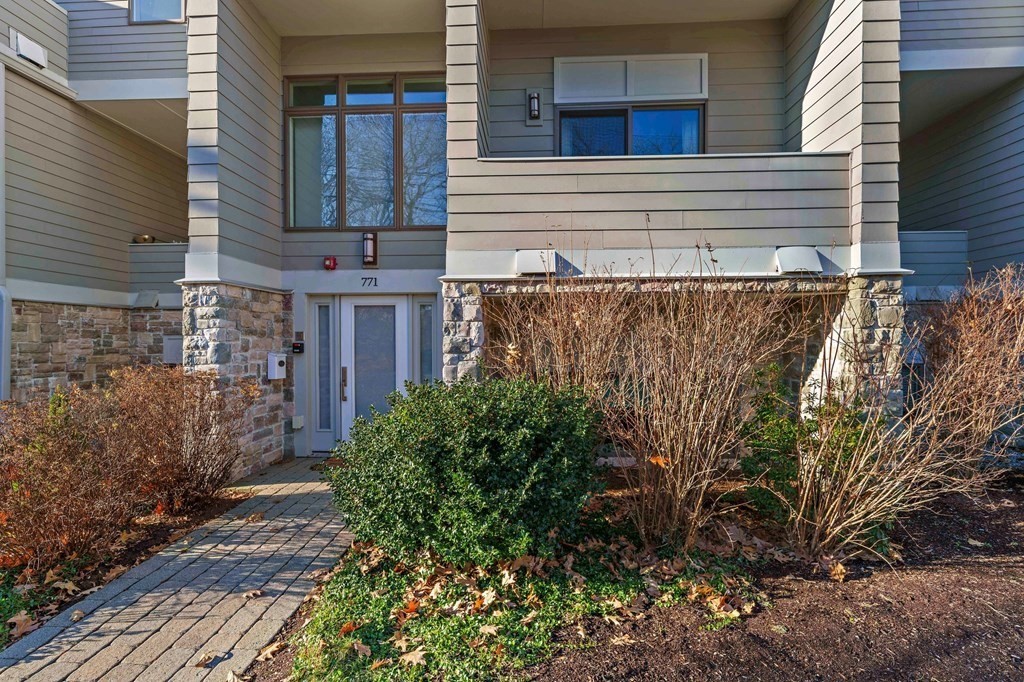 771 Heath Street, Unit 771 Brookline, MA 02467 - Photo 40 of 42