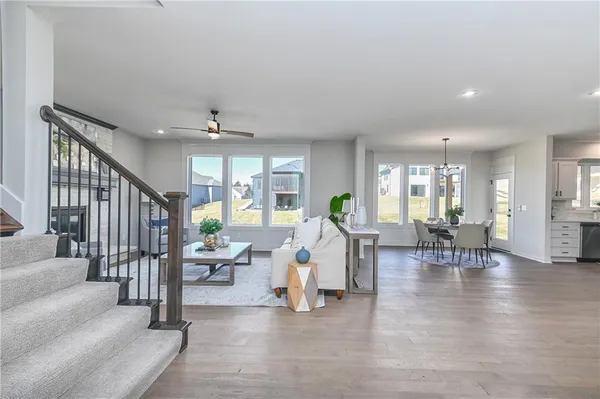 $694,950 | 6114 Lewis Drive, Shawnee, KS 66226