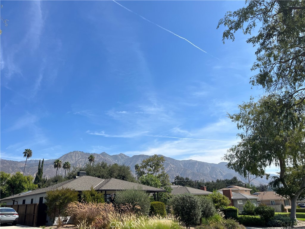 2440 Queensberry Road Pasadena, CA 91104 - Photo 41 of 41 Gallery Image 41
