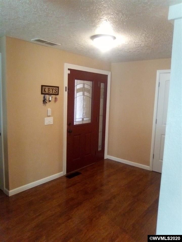 5167 Jones Road Southeast Salem, OR 97306 - Photo 31 of 42 Gallery Image 31