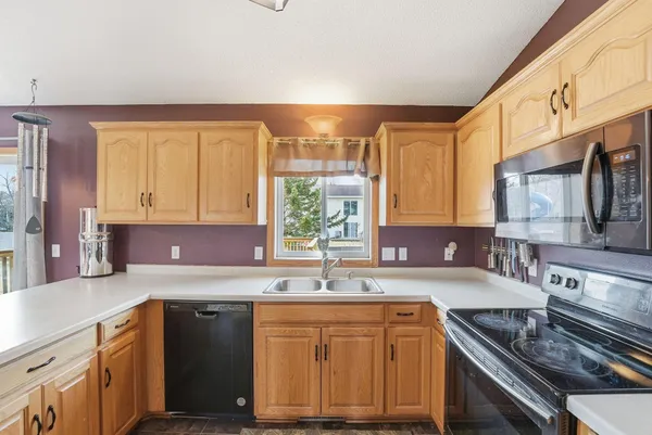 $319,900 | 521 Walnut Street, Rockville, MN 56320