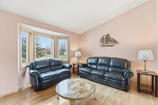 $319,900 | 521 Walnut Street, Rockville, MN 56320