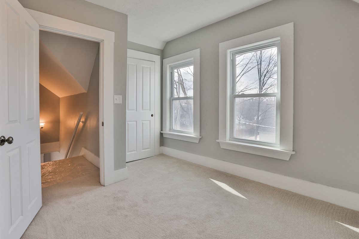 6 Laurel Street Derry, NH 03038 - Photo 18 of 26 Gallery Image 18