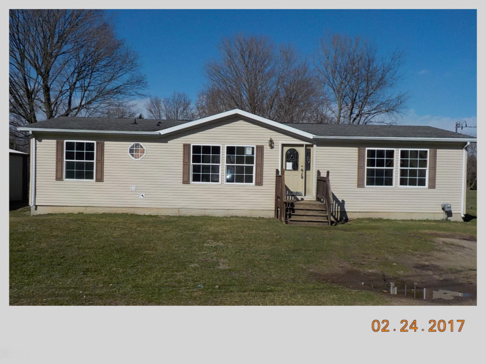 15470 South Street Three Rivers, MI 49093 - Photo 1 of 4 South 3 wks 001