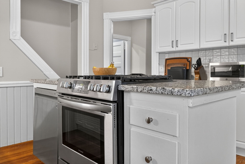 2 Moultrie Street, Unit 2 Boston, MA 02124 - Photo 17 of 33