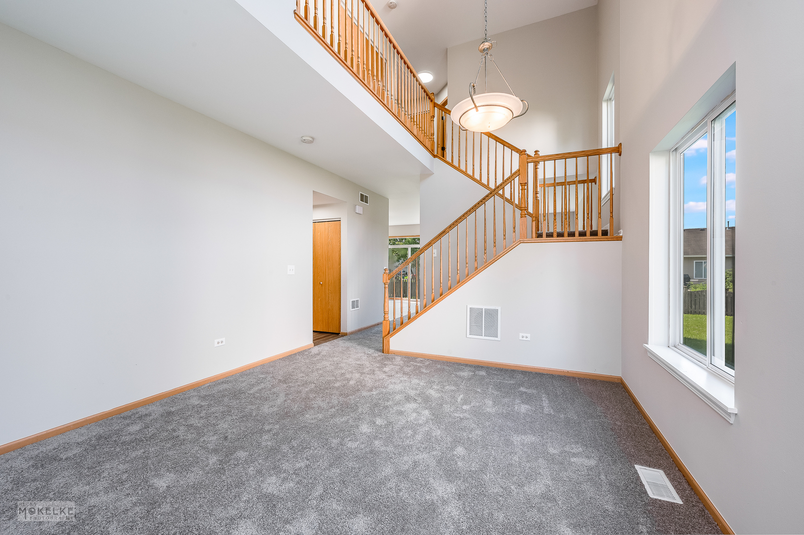 4212 Dillon Street Plano, IL 60545 - Photo 7 of 26 a view of an entryway