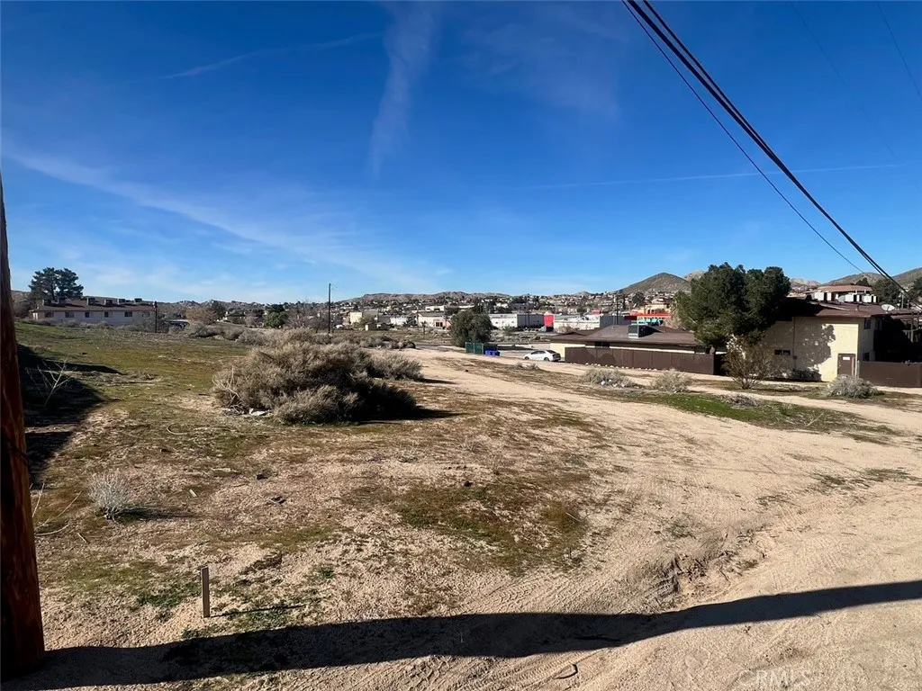 0 Mondamon Road Apple Valley, CA 92307 - Photo 7 of 11