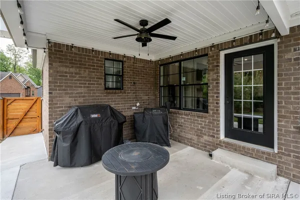 $545,000 | 1109 Dora Drive, Sellersburg, IN 47172