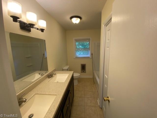 335 Leonard Road Mount Airy, NC 27030 - Photo 14 of 25 Full bath
