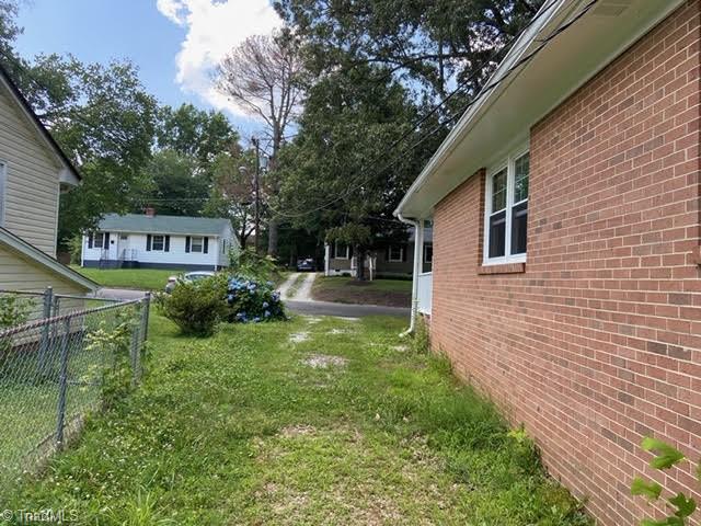 335 Leonard Road Mount Airy, NC 27030 - Photo 20 of 25 Drive way area