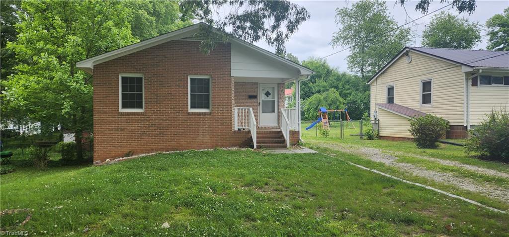 335 Leonard Road Mount Airy, NC 27030 - Photo 25 of 25 Gallery Image 25