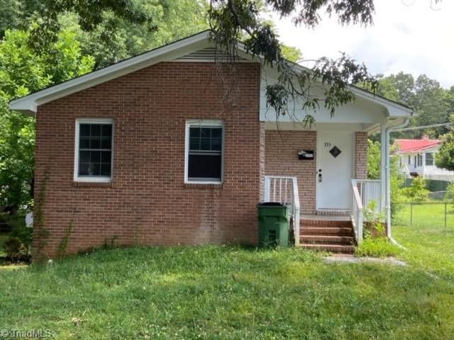 335 Leonard Road Mount Airy, NC 27030 - Photo 5 of 25 Fully updated Brick Home in town!