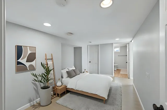 $419,900 | 25815 Wildrose Lane, Excelsior, MN 55331