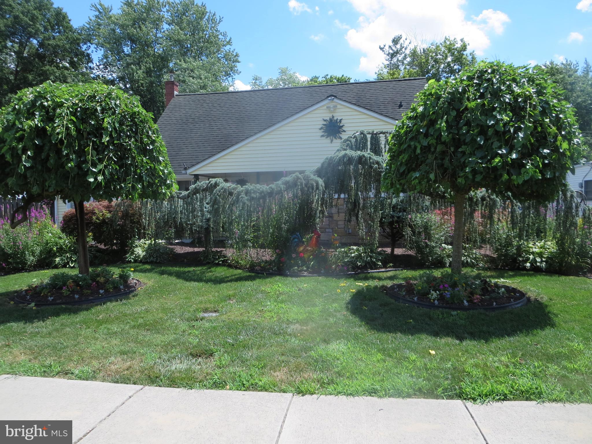52 Hollow Road Levittown, PA 19056 - Photo 12 of 51 Exterior Front from Sidewalk