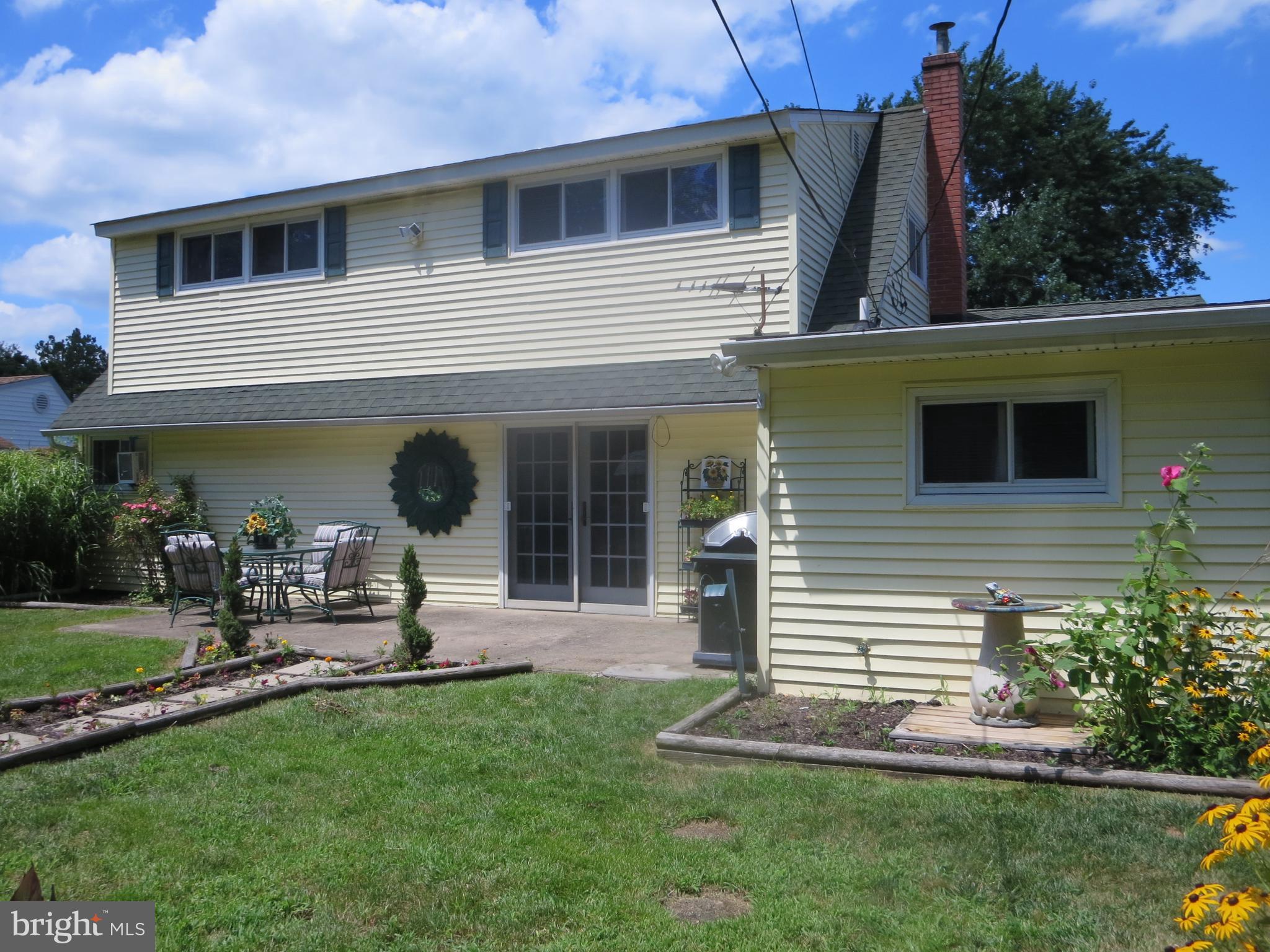 52 Hollow Road Levittown, PA 19056 - Photo 15 of 51 Exterior Back Showing Dormer