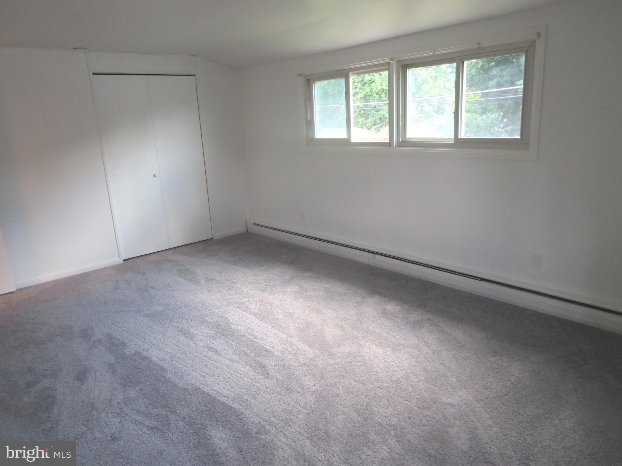 52 Hollow Road Levittown, PA 19056 - Photo 44 of 51 2 ND floor 4 th Bedroom