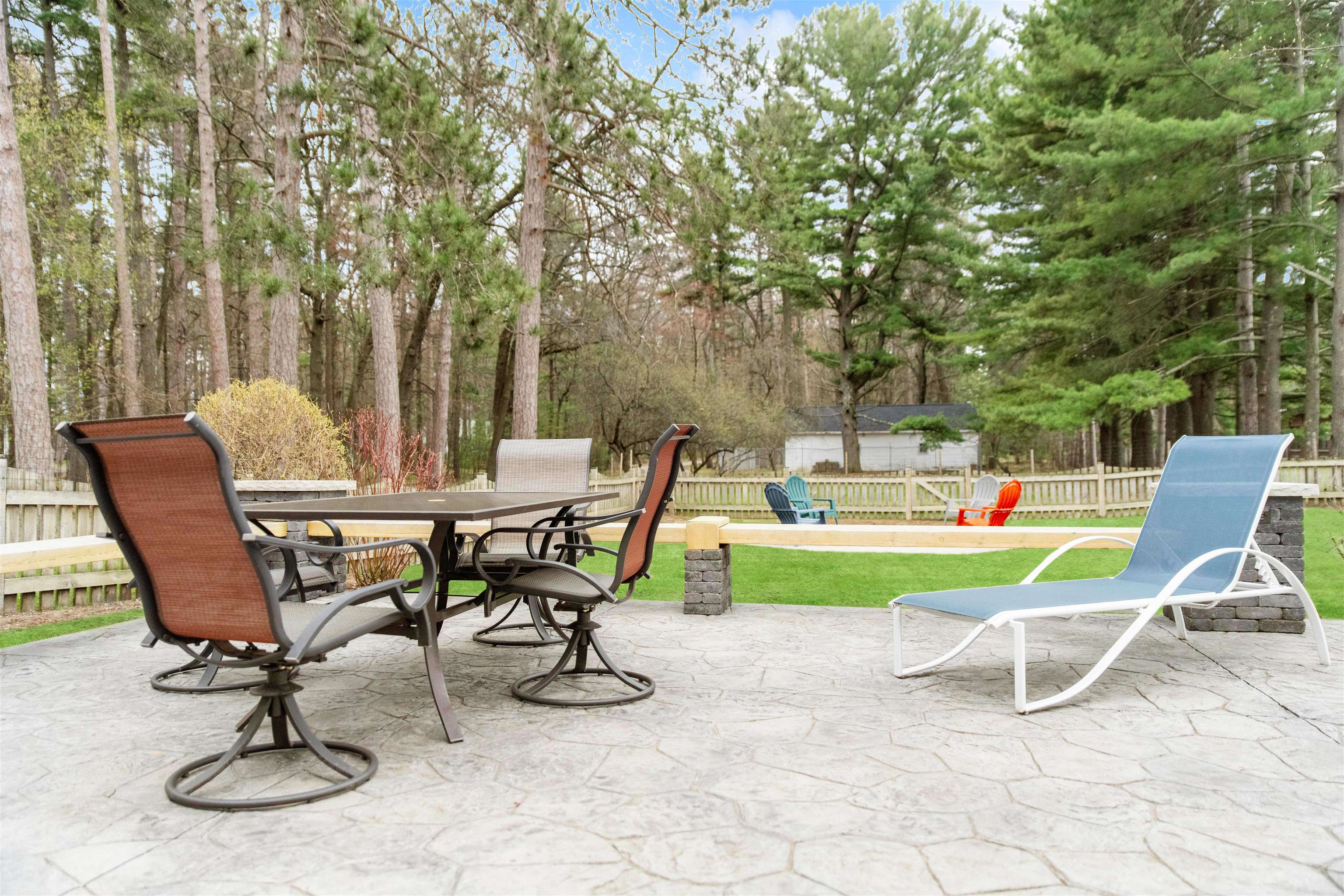 2591 Redpath Drive Marinette, WI 54143 - Photo 41 of 61