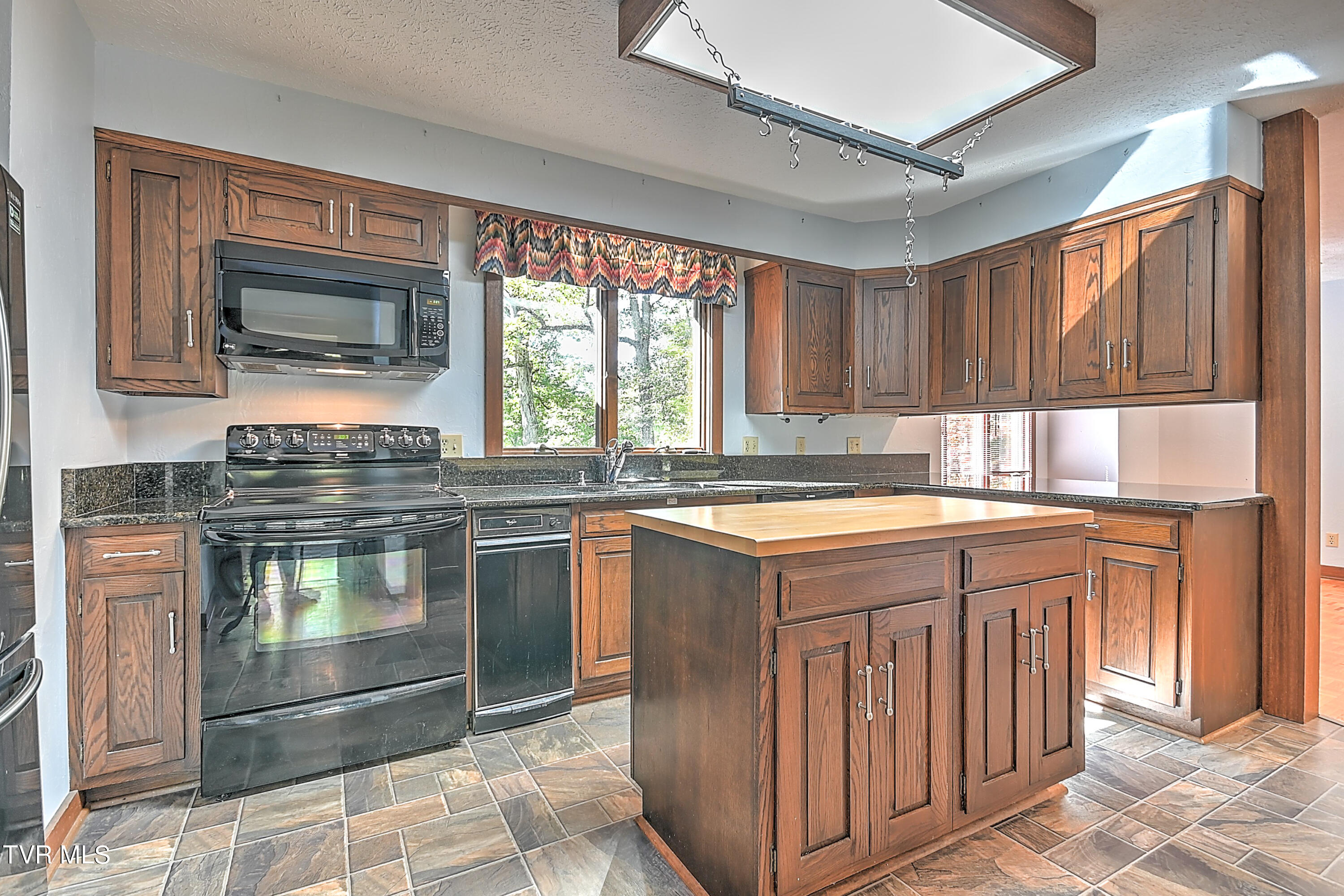 52 Grove Hill Road Kingsport, TN 37660 - Photo 28 of 80 52 Grove Hill Rd ES-23