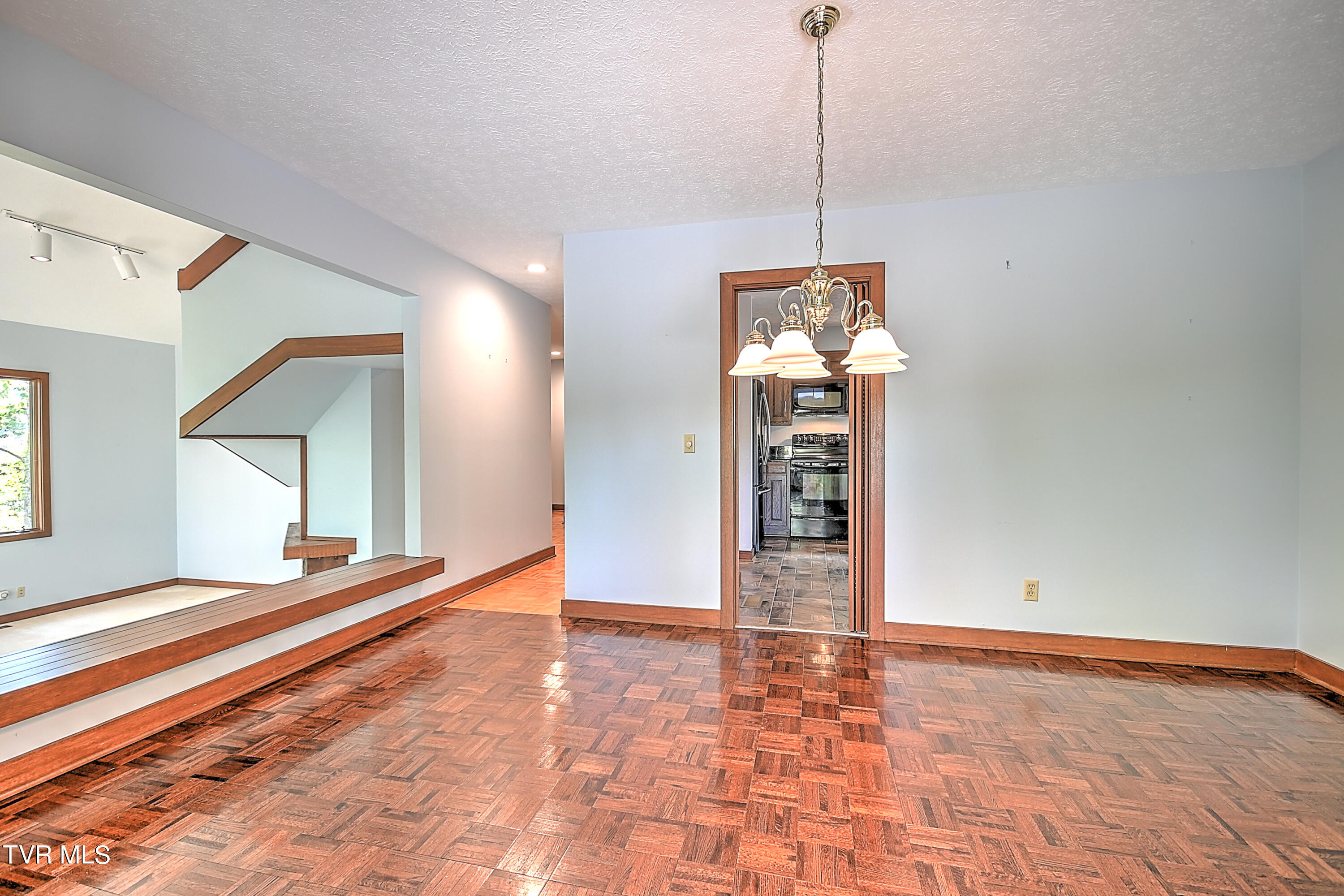52 Grove Hill Road Kingsport, TN 37660 - Photo 45 of 80 52 Grove Hill Rd ES-40
