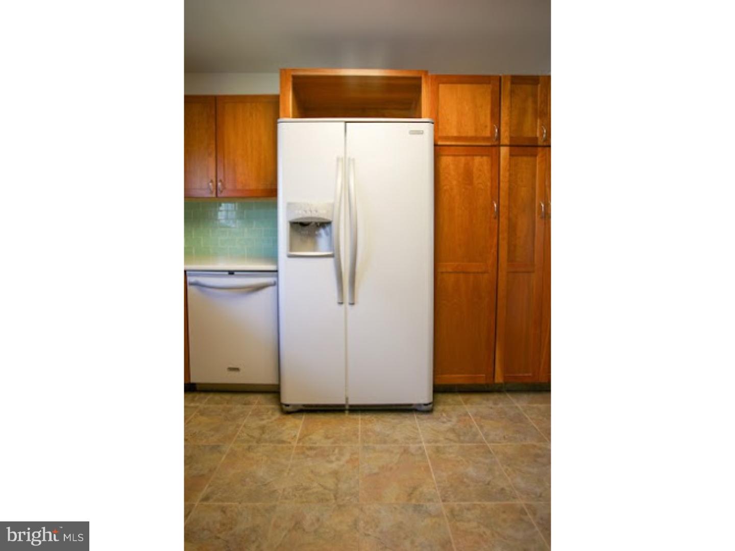 25 Hilltop Road Ewing, NJ 08638 - Photo 11 of 25