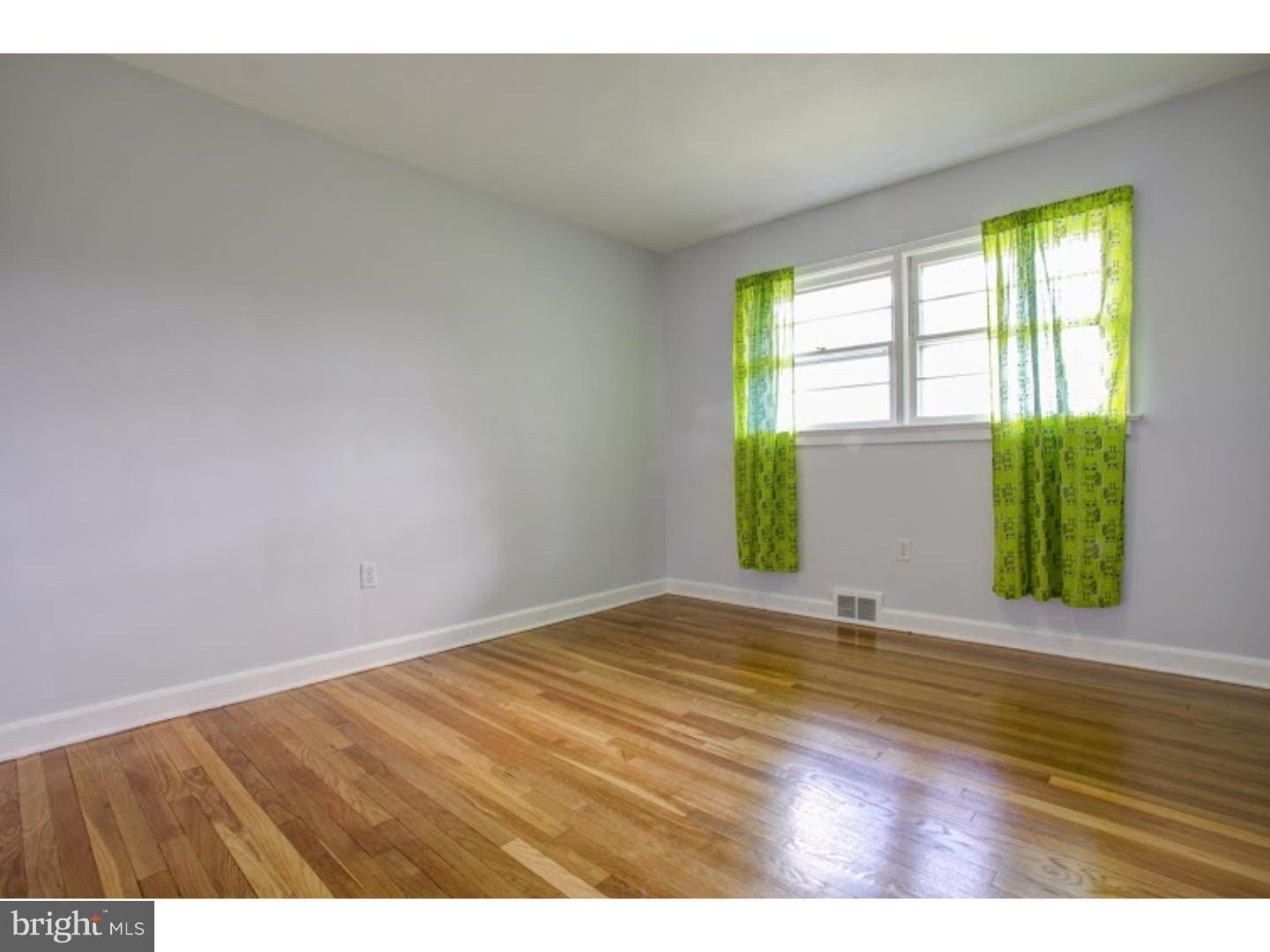 25 Hilltop Road Ewing, NJ 08638 - Photo 14 of 25