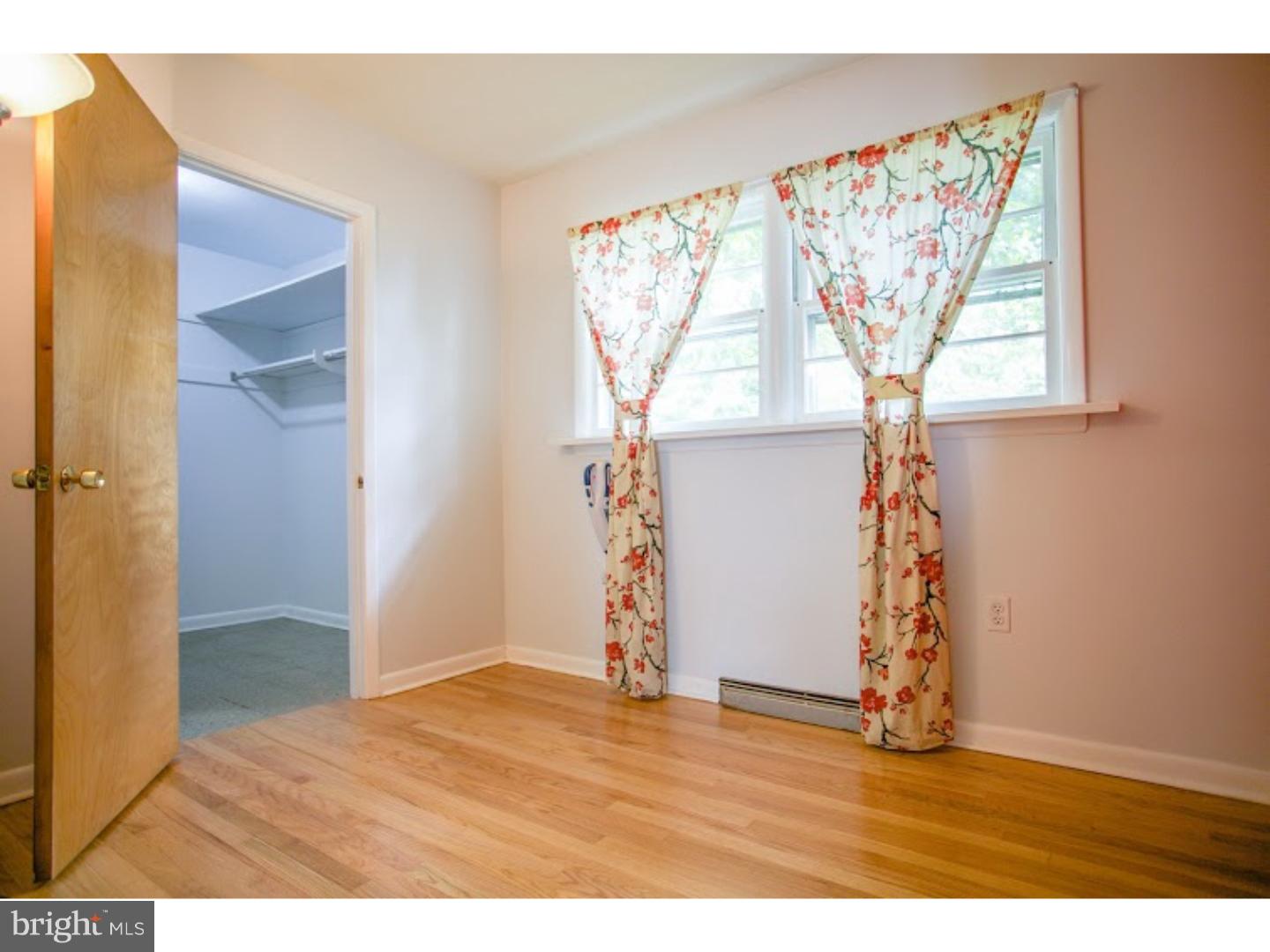 25 Hilltop Road Ewing, NJ 08638 - Photo 16 of 25