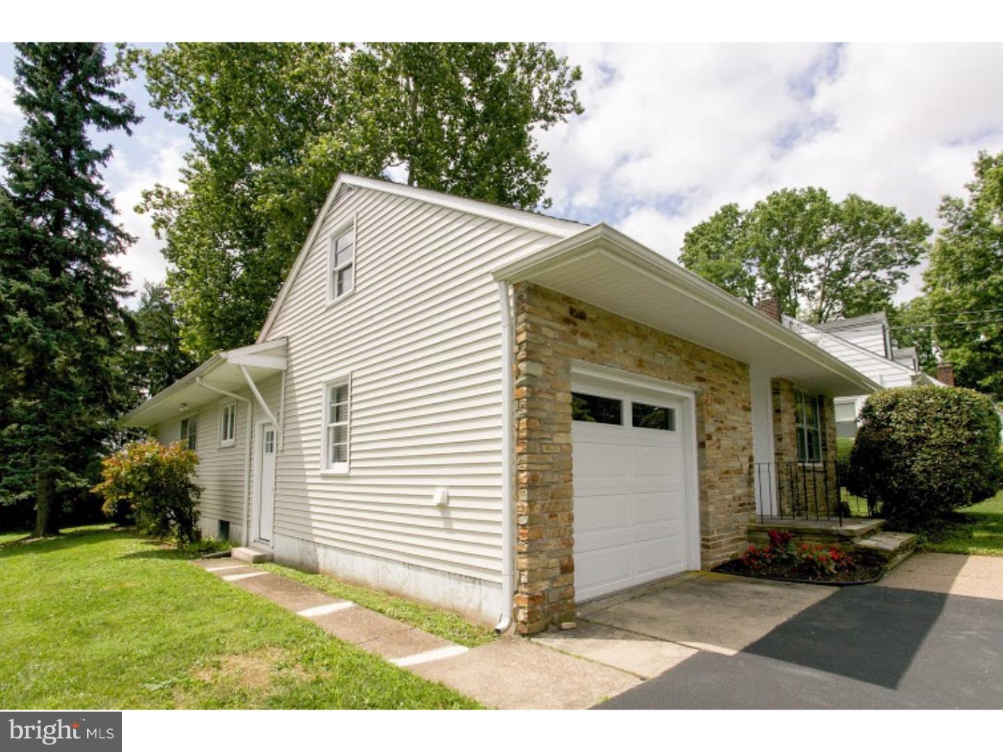 25 Hilltop Road Ewing, NJ 08638 - Photo 21 of 25