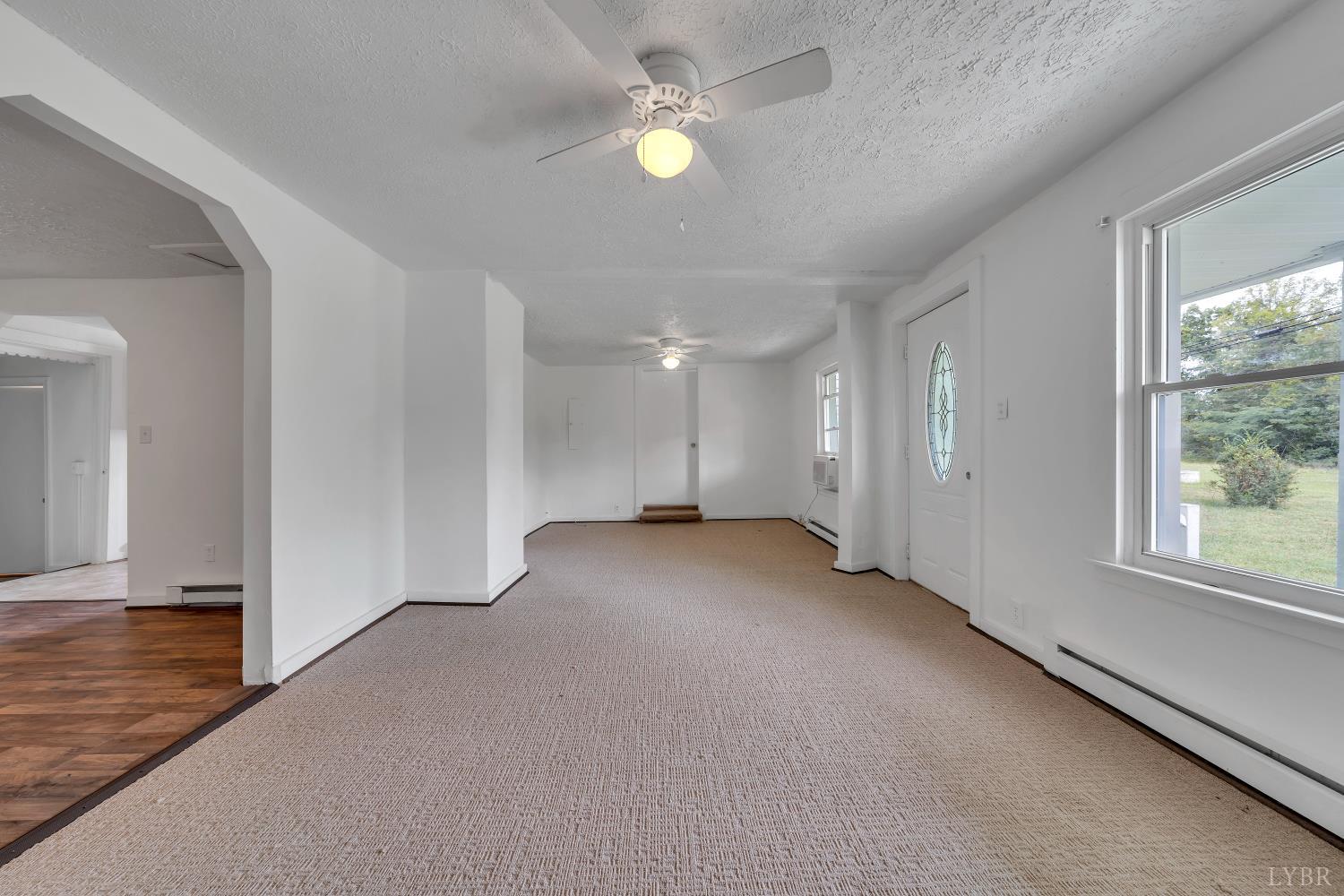 819 Cedar Gate Road Monroe, VA 24574 - Photo 5 of 35 Gallery Image 5