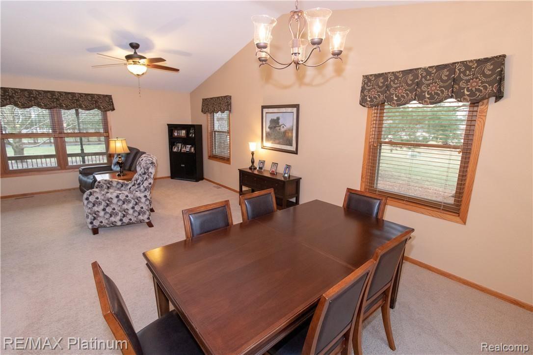 8056 Rachael Court Pinckney, MI 48169 - Photo 6 of 34 IMG_1296.jpg