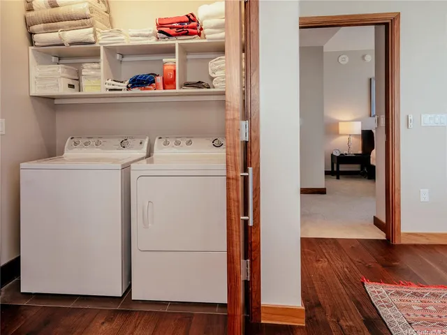 $9,500 | 1555 Kapiolani Boulevard, Unit 1307, Honolulu, HI 96814