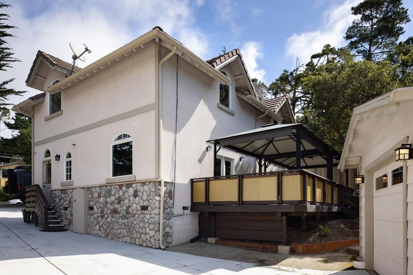 3288 Serra Avenue Carmel, CA 93923 - Photo 26 of 29