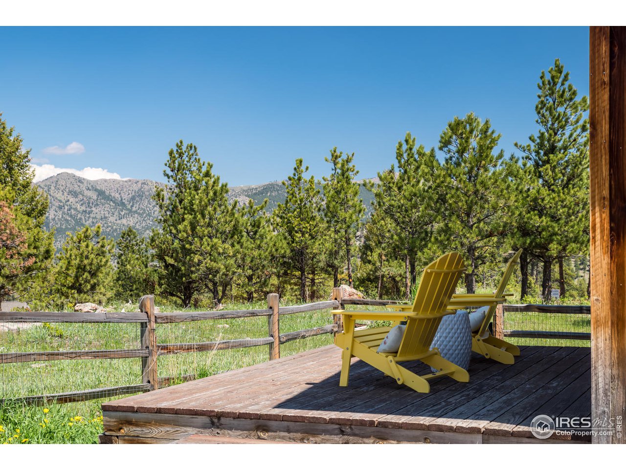 112 Deer Trail Road Boulder, CO 80302 - Photo 10 of 34