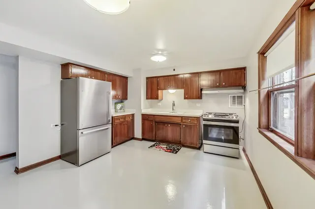 $1,350 | 2631 North 74th Avenue, Unit G, Elmwood Park, IL 60707