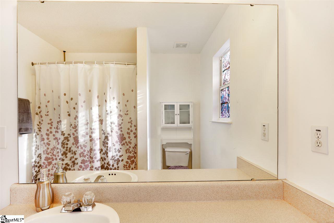 108 Reedy River Way Greenville, SC 29605 - Photo 15 of 25 Gallery Image 15