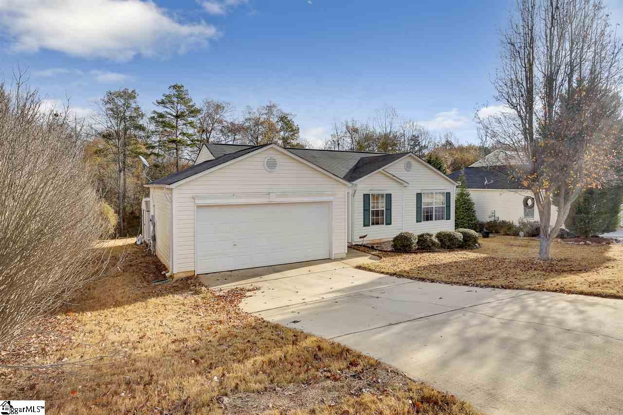 108 Reedy River Way Greenville, SC 29605 - Photo 3 of 25 Gallery Image 3