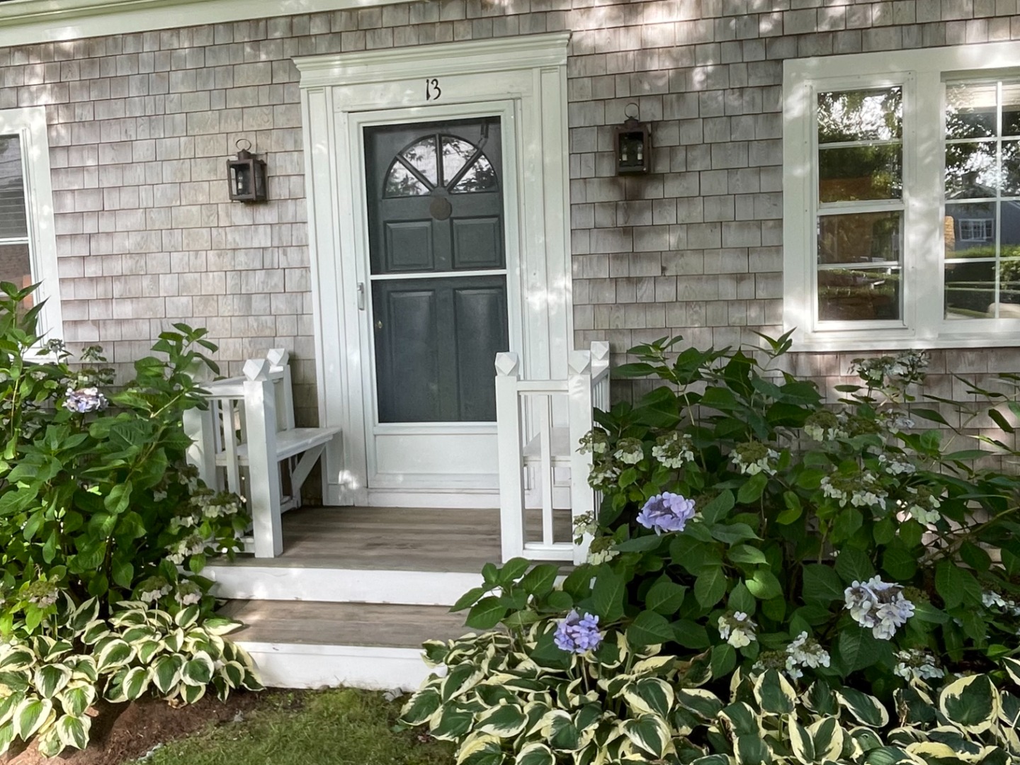 13 Planting Field Way Edgartown, MA 02539 - Photo 3 of 46 Formal front entrance