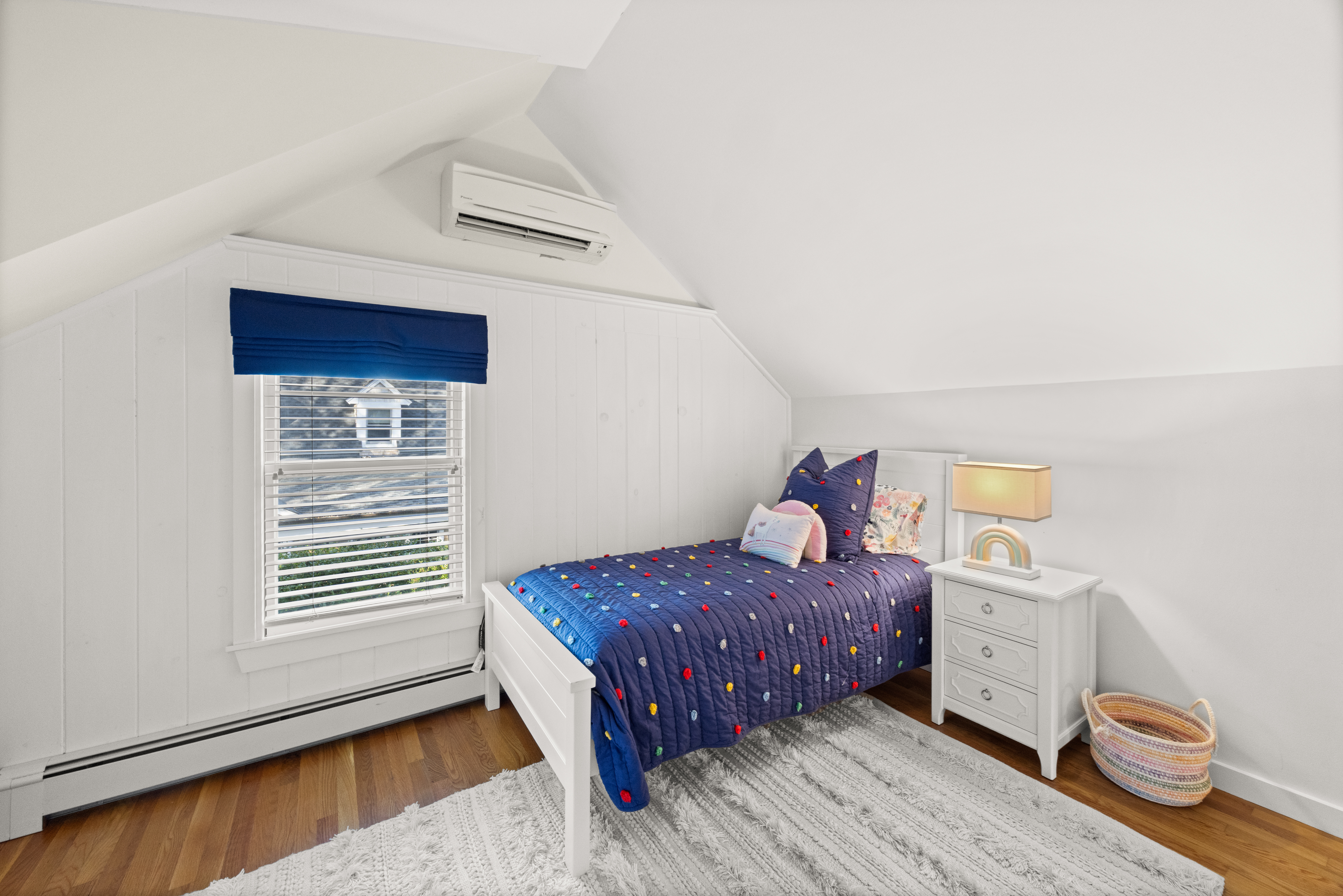 13 Planting Field Way Edgartown, MA 02539 - Photo 41 of 46 Another bedroom on the second floor